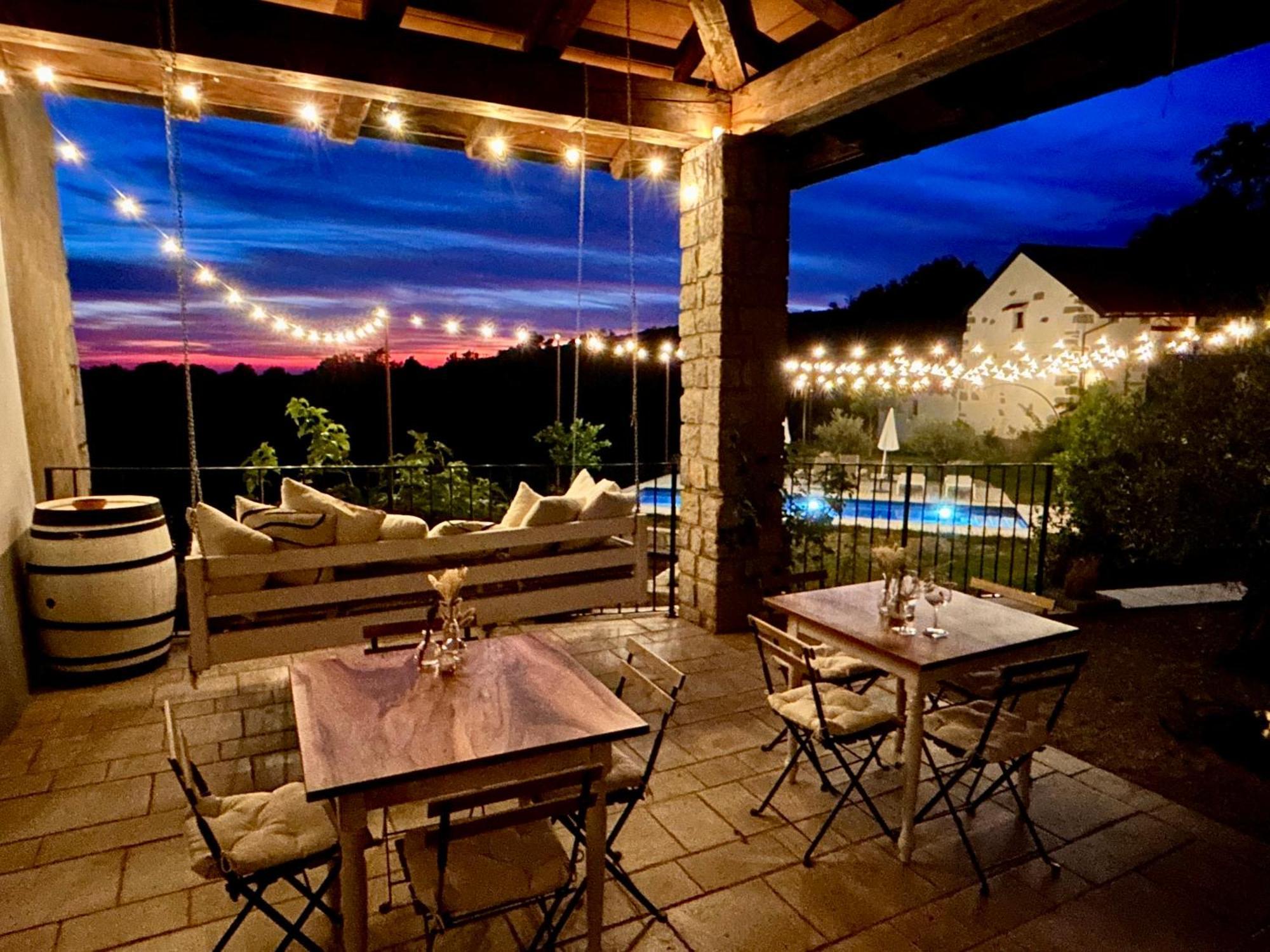 Skerlj Wine Estate Guest House Tomaj Exterior photo